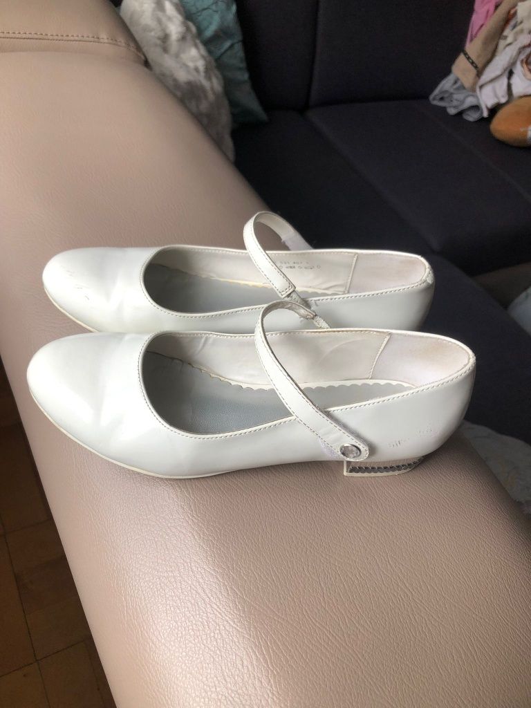 Buty komunijne rozmiar 35