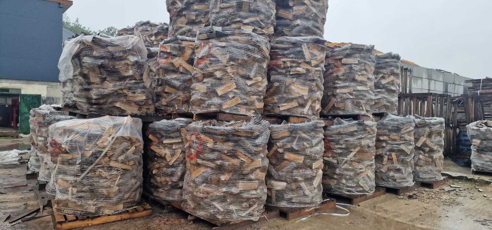 Drewno Kominkowe DĄB / BUK / BRZOZA - Pakowane 1,6 M3, Drzewo / Opał