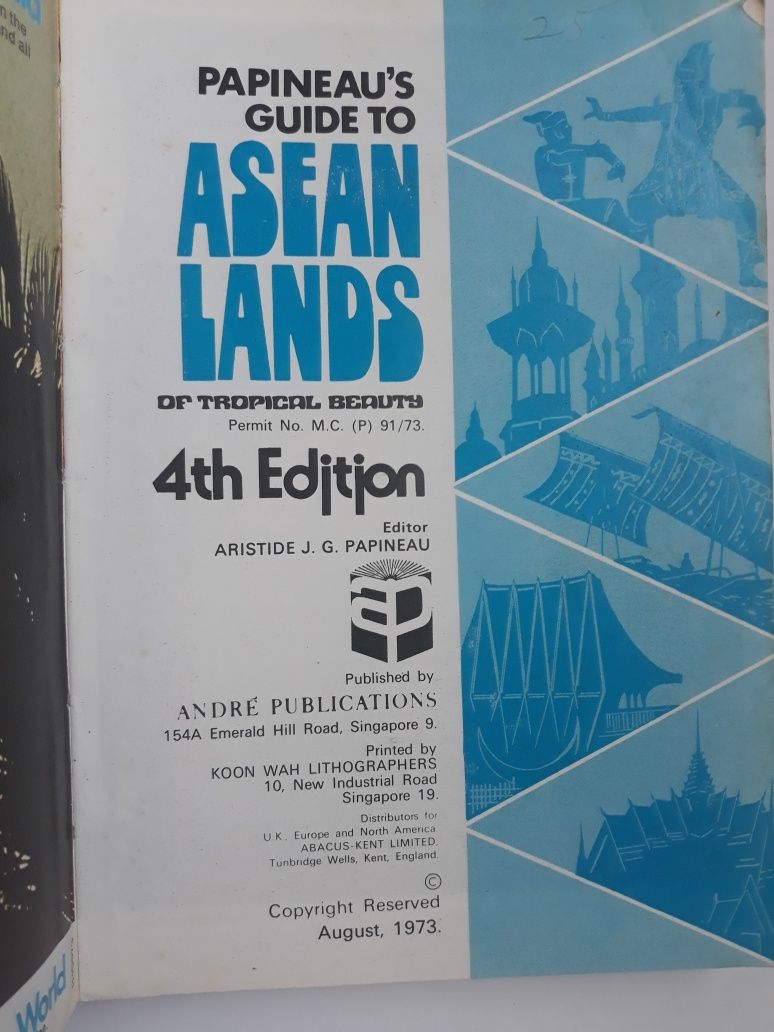 Asean Lands - Informator turystyczny z 1973r. Indonezja, Malezja i in.