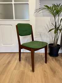 Drewniane Krzesło tapicerowane PRL Typ 200-235 retro vintage