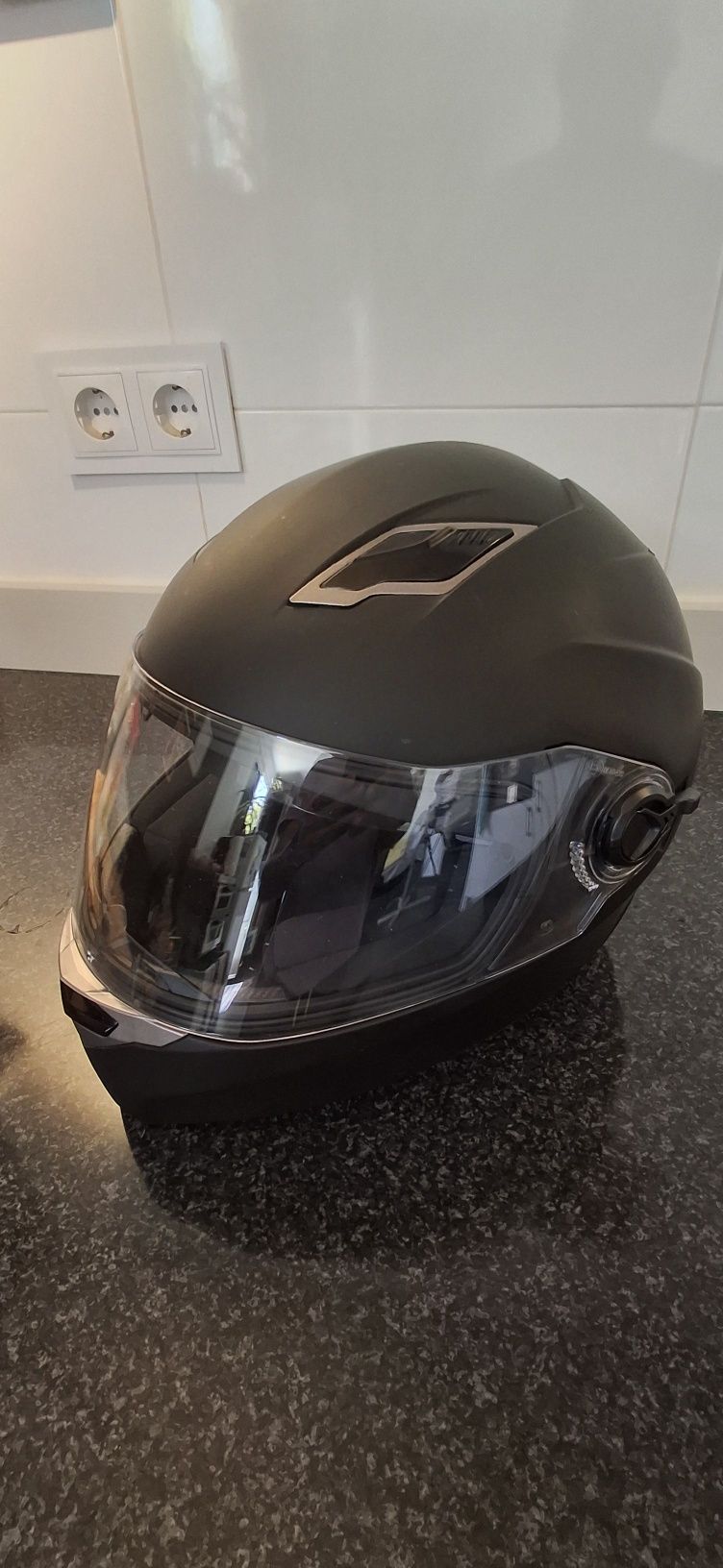 Capacete modular Mota