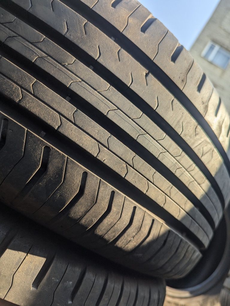 235/60R18 Continental Eco Contact 5