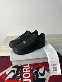 Nike Air Force 1 Low‘07 Black EU 42