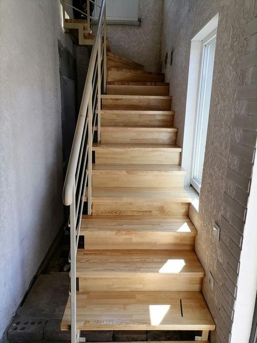 Сходи металеві на замовлення