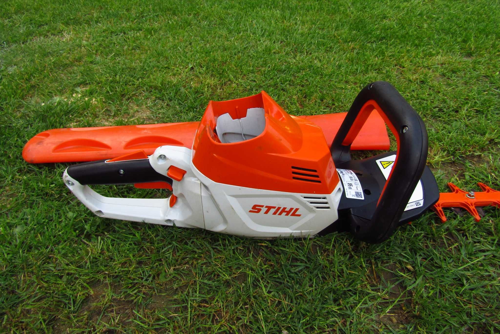 STIHL HSA 100 Nożyce akumulatorowe