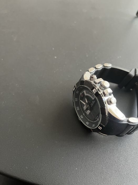 Relogio shark completamente novo