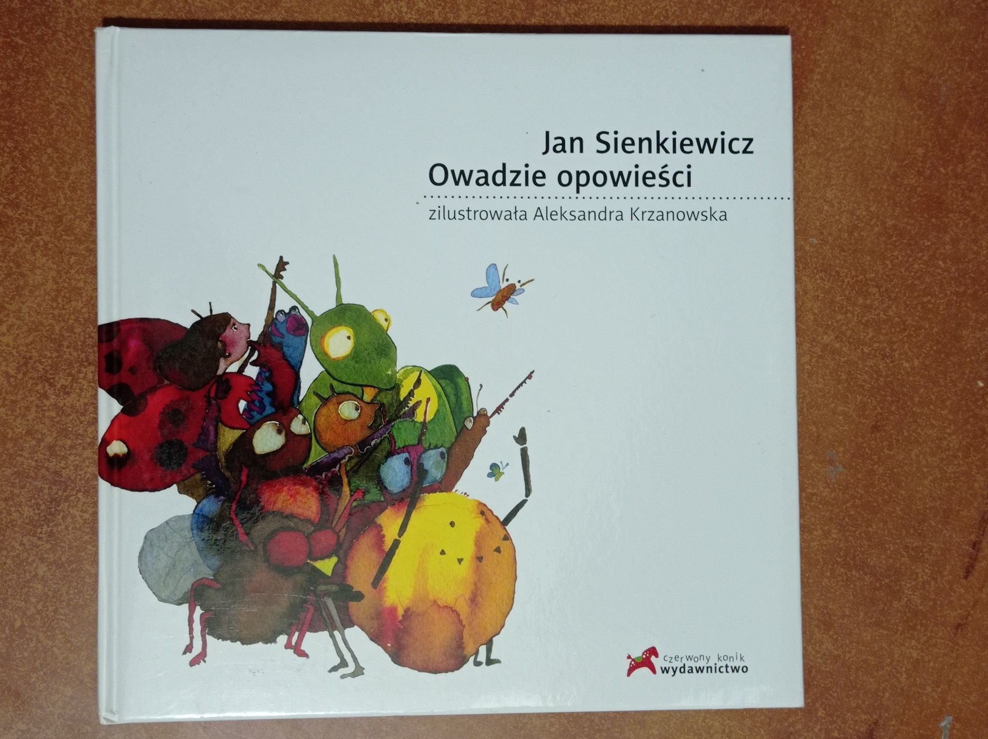 8 książek Wielkie małe kobietki Owadzie opowieści