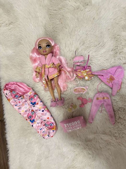 Лялька кукла бріана rainbow high slumber party brianna піжама