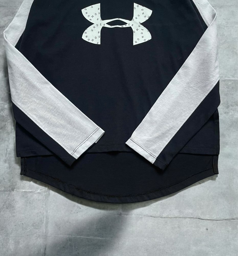 Лонгслів, реглан, кофта Under Armour на 8/10 років