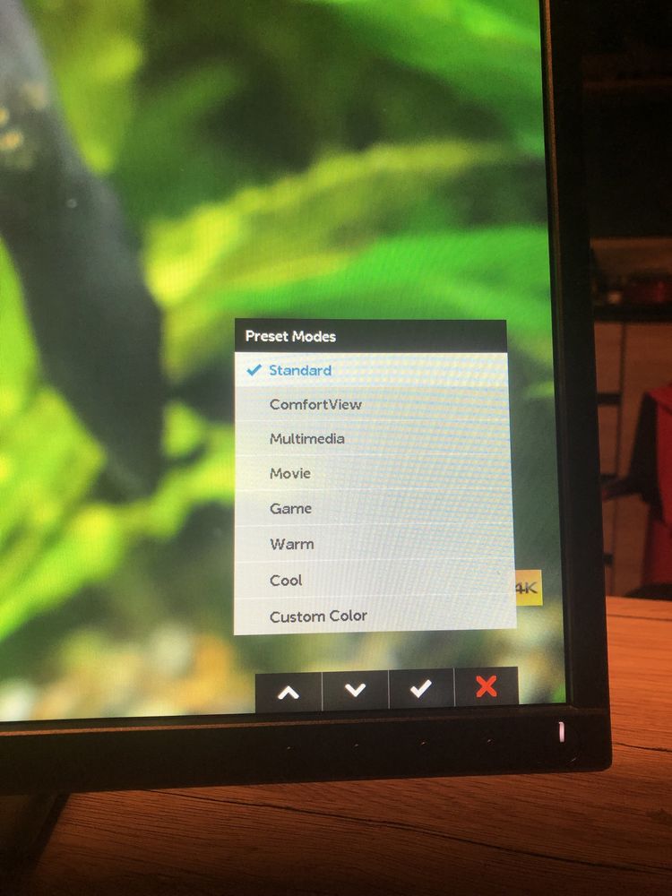 Monitor 24 cale DELL 60hz