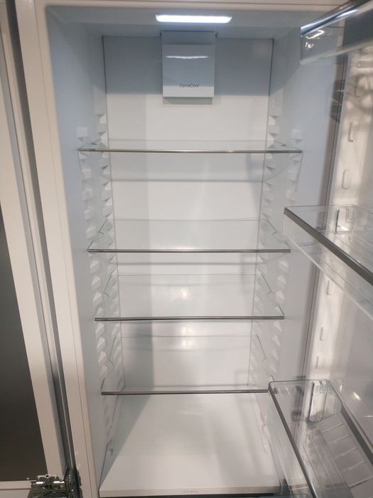 Встраиваемый холодильник Miele K7743 Side by Side без морозильной