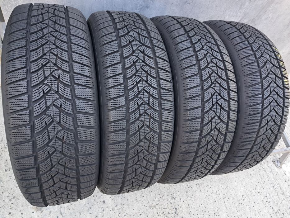 Резина зимова, 235/60 R18 Dunlop Wintersport 5 SUV (арт. 14626)