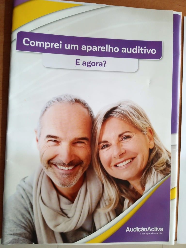 Aparelho auditivo como novo