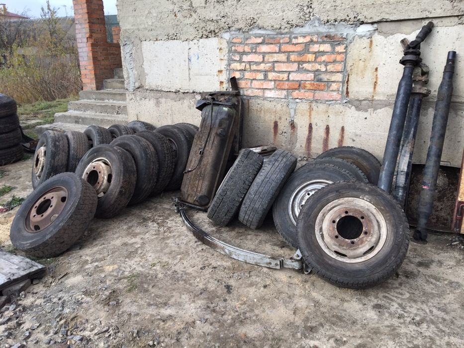 Диски Мерседес 609, 611, 709, 711, 809, 811, 814, 817. Мерседес Рекс