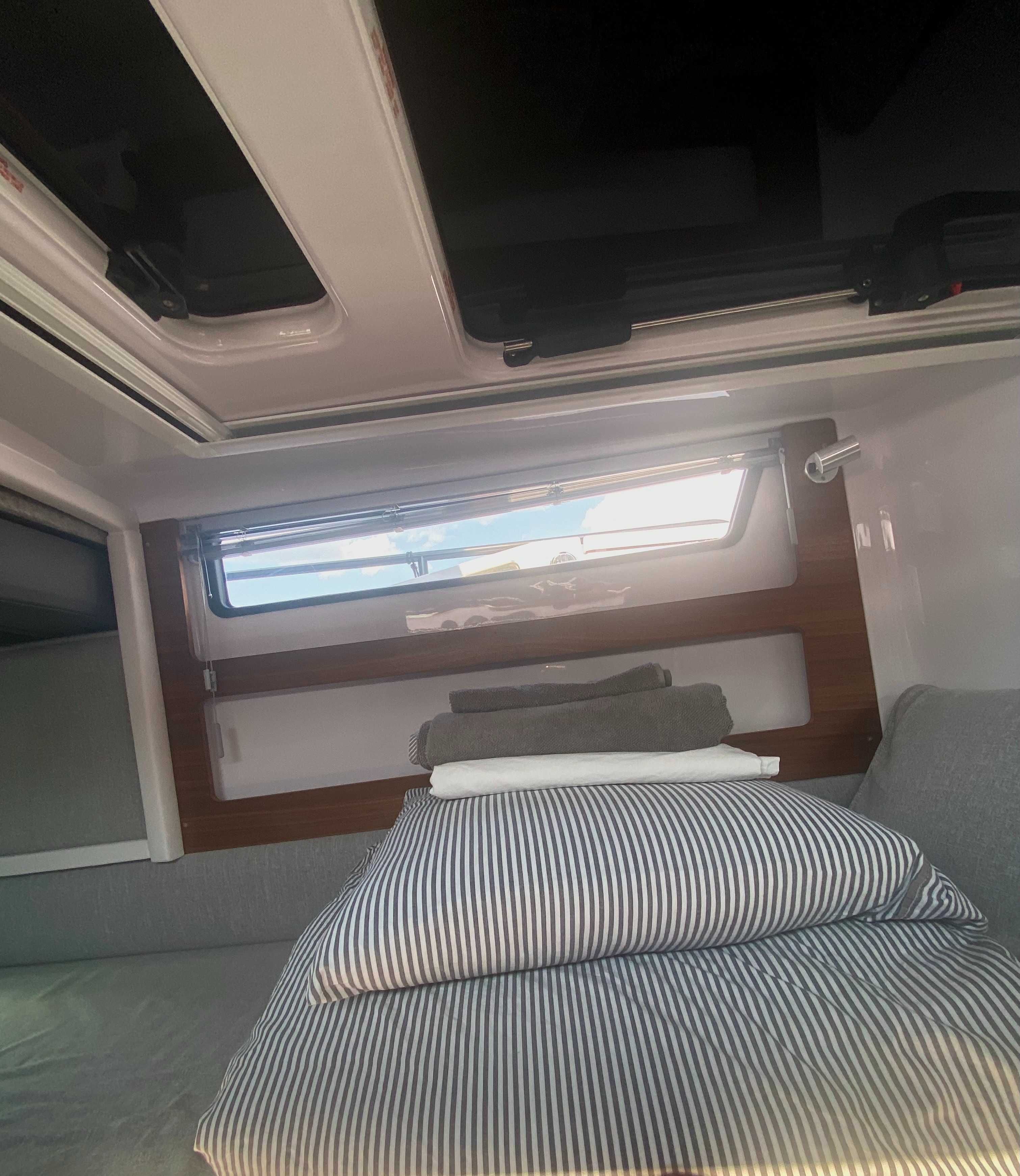 Sprzedam jacht motorowy Axopar 28 Cabin Brabus Line (2020) 300 KM