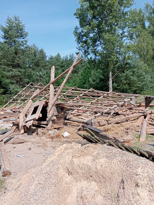 Rozbiórka stodoły budynków drewnianych za darmo
