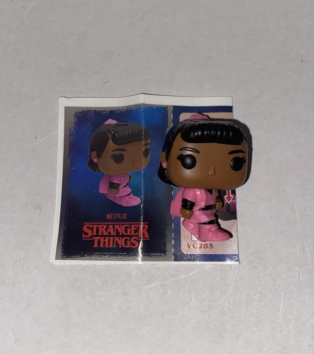 Erica funko pop kinder joy stranger things