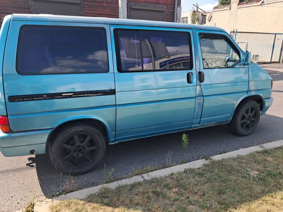 Felgi aluminiowe R17 z oponami VW T4 Transporter Caravella Multivan