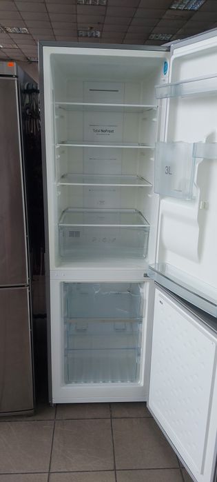 Холодильник Amika FK32164DFXI