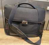Torba na laptopa Samsonite Pro-DLX 4 – elegancka, solidna,
