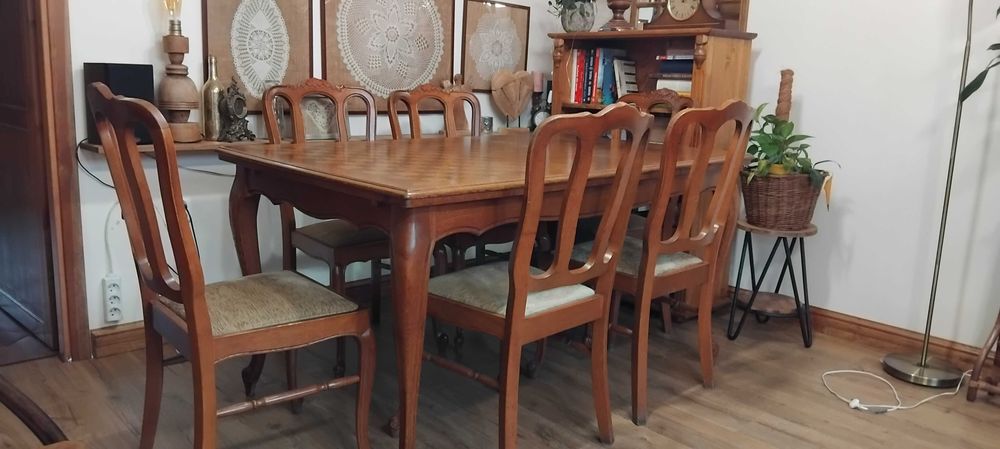 Stól i krzesła lite drewno