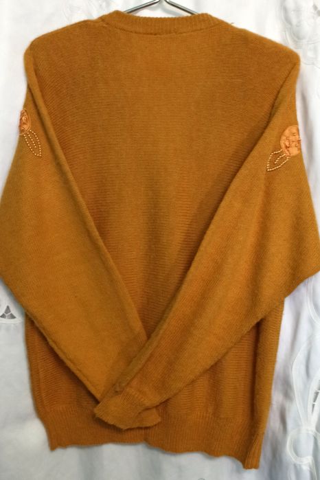 Тепленька  кашемірова унікальна кофта  в 54-розмірі.