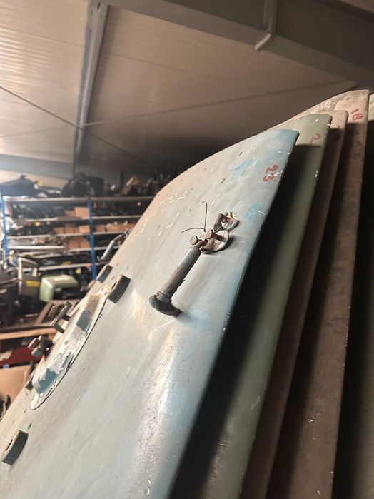 Land Rover Serie 3 Suporte roda suplente ou capo completo