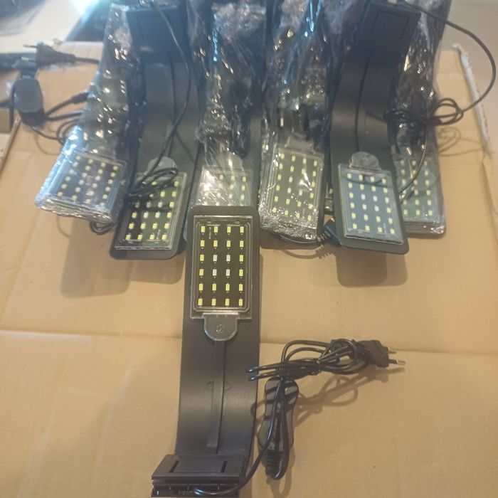 Світлодіодний акваріумний світильник