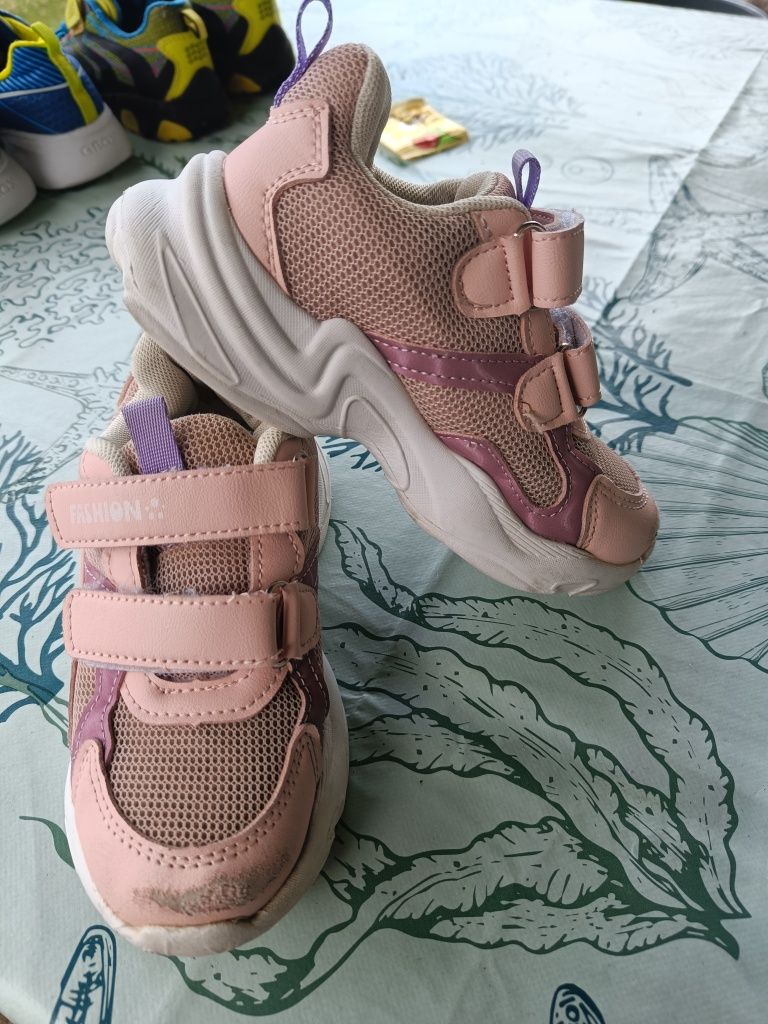 Sneakersy adidasy różowe 28 trampki siateczka