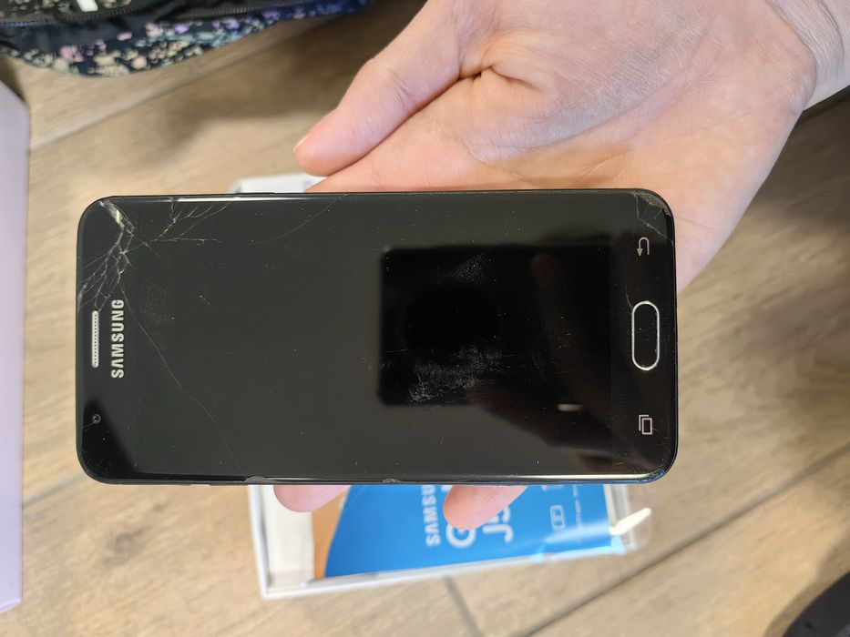 Samsung galaxy j5 prime
