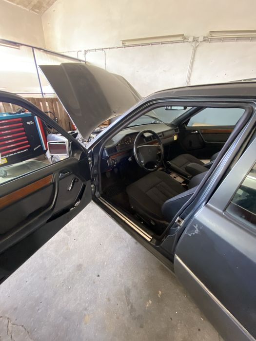 Vendo peças w124 / E200D