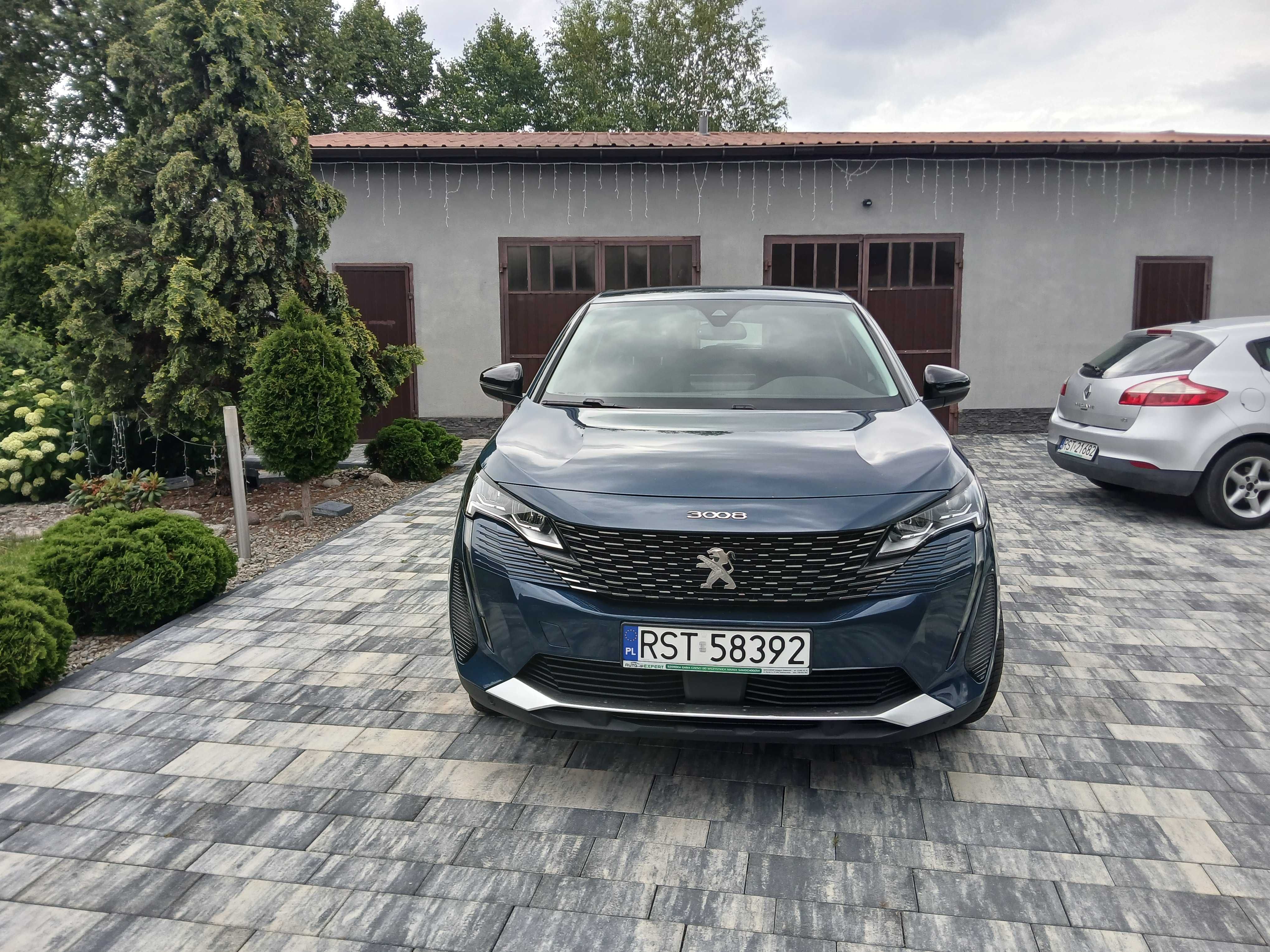 Peugout 3008, rok 2022, 1.5 diesel, 130km