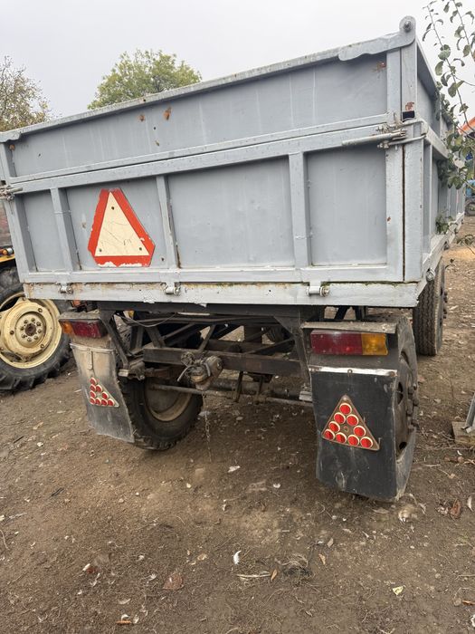 Przyczepa wywrotka d44 nakładki stan bdb