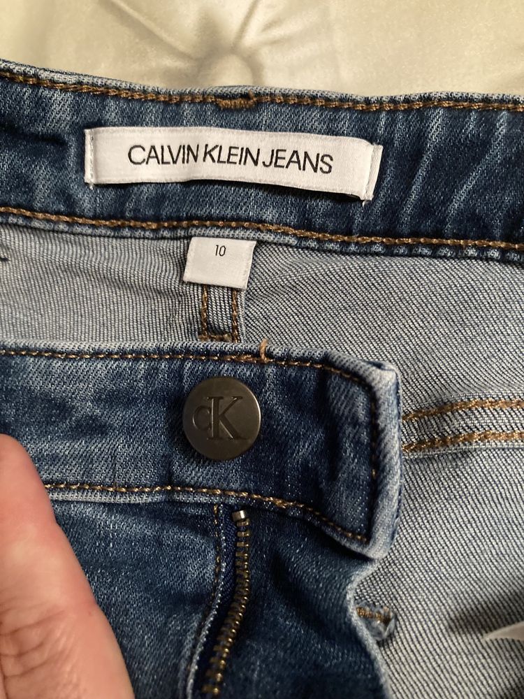 Calções ganga Calvin Klein - 10 anos