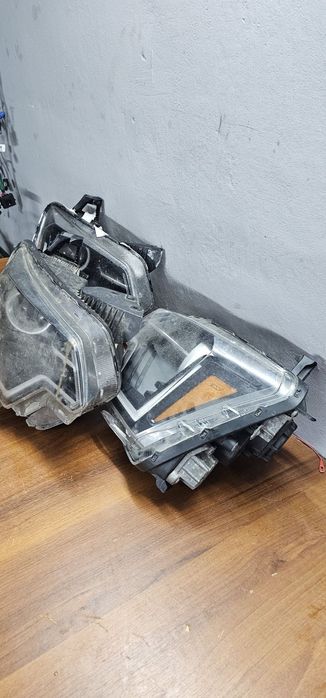 Фара kia niro  .