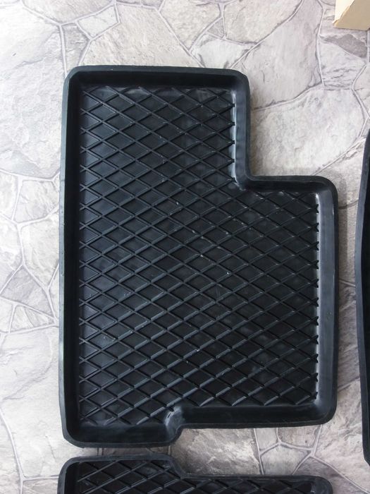 Dywaniki Gumowe Korytka OPEL ASTRA F 1 Rok 91-02