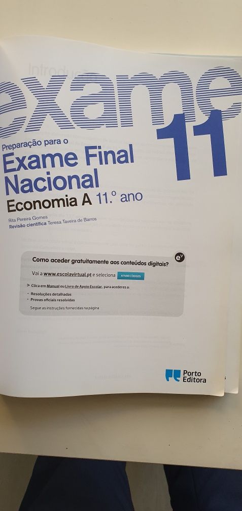 Livro Exame 11° Ano de Economia Porto Editora