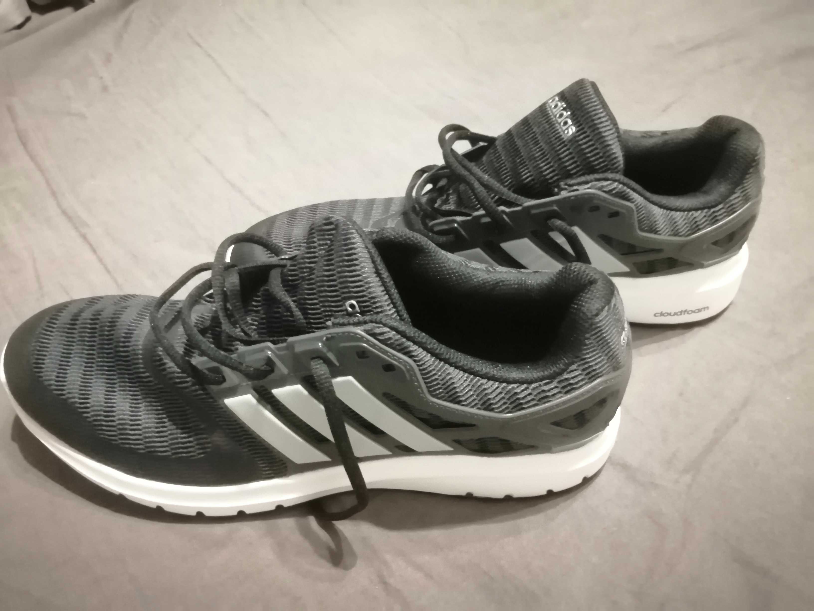Buty do biegania Adidas B44864 Cloudfoam 45.5 45 1/2