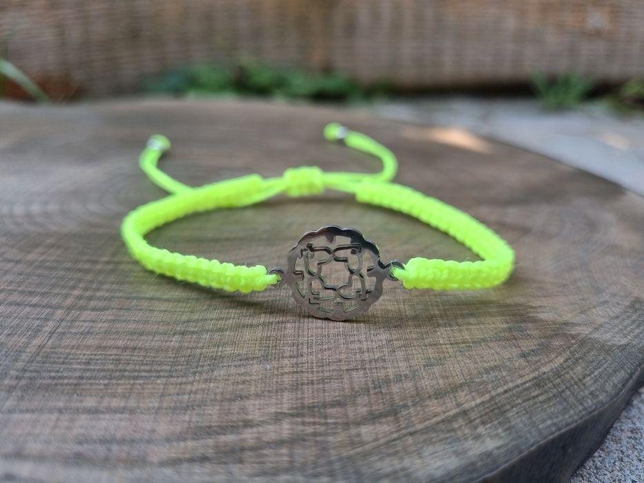 Neonowe bransoletka serca makrama handmade rękodzieło