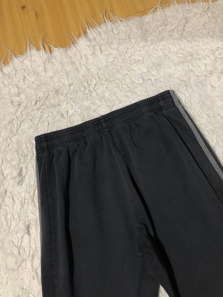 Spodnie dresy Adidas 3 stripes paski rozmiar S czarne