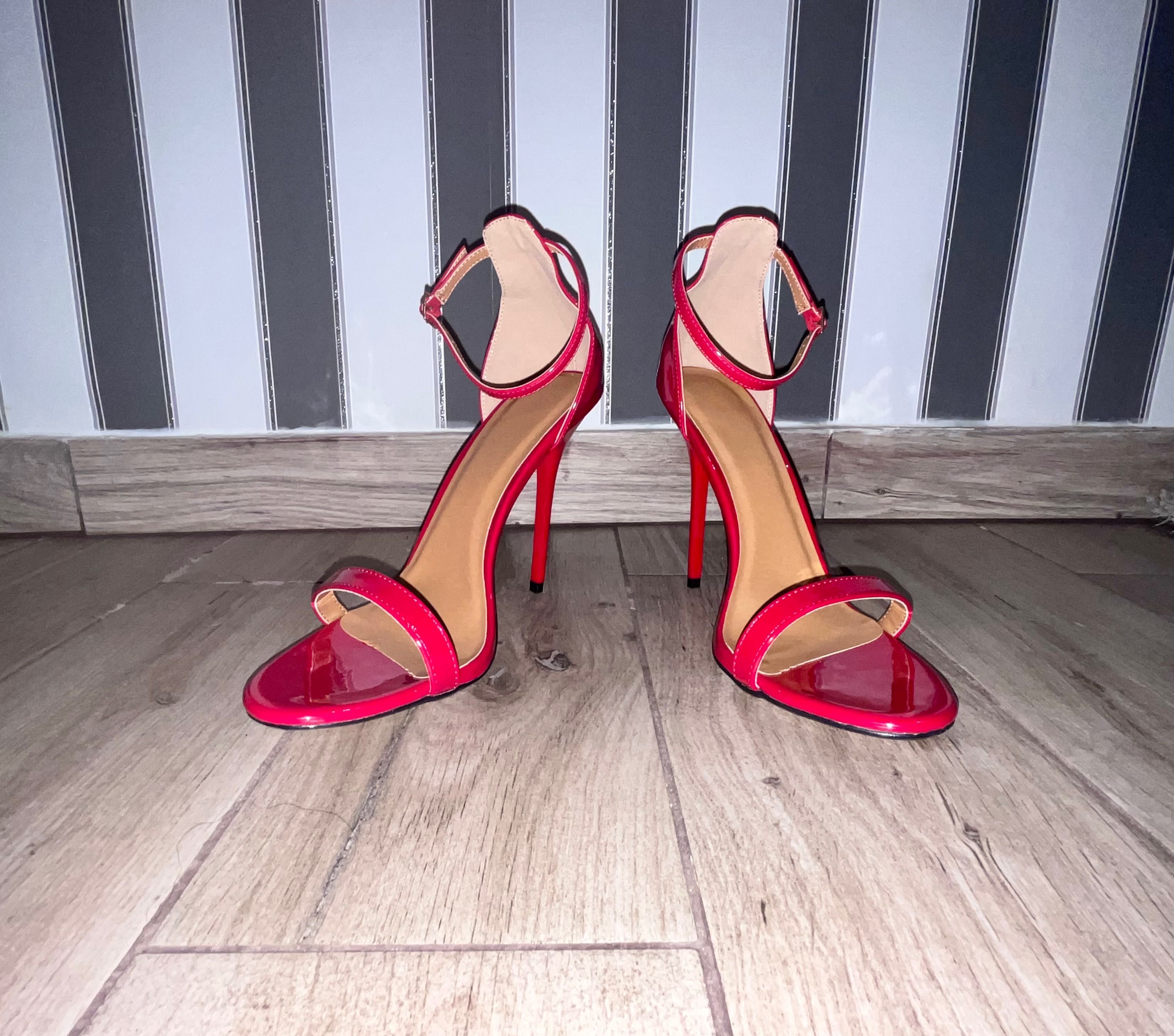 211/ OD RĘKI 45 czerwone Trans Crossdress szpilki sandały obcasy 13cm
