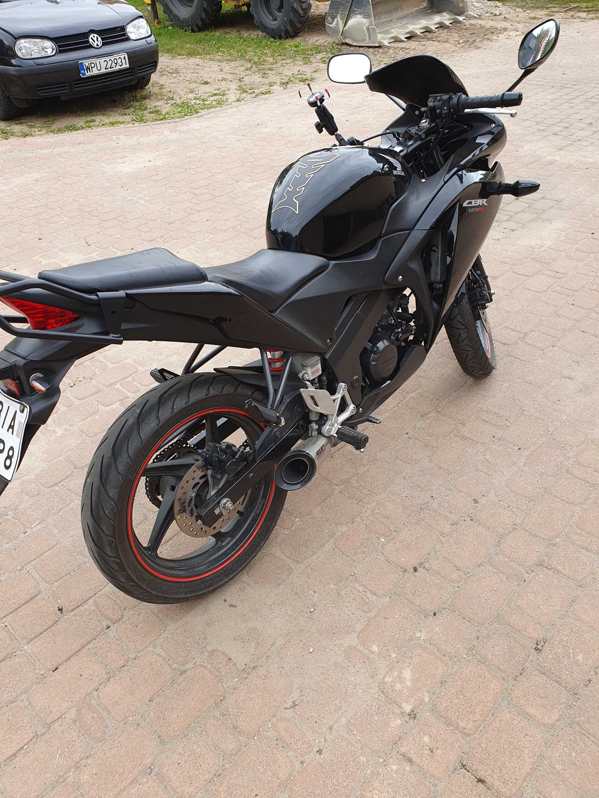 Honda CBR 125R (2011)