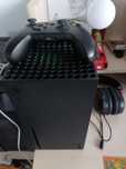 Xbox X Sprzedam jak nowa