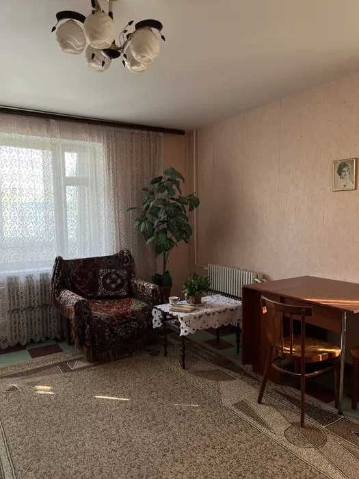 Продам 1 комн. квартиру Левобережный 3.