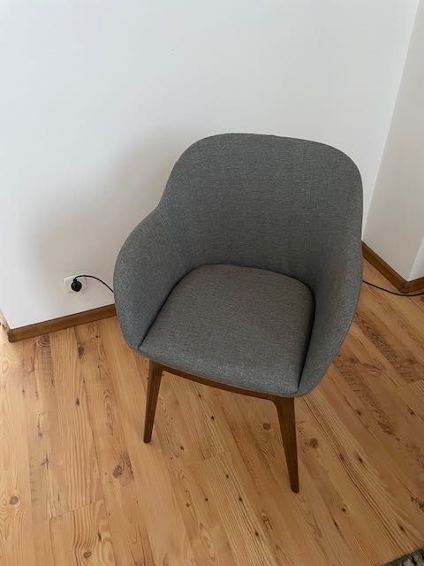 eleganckie krzesło tapicerowane shell, dębowe nóżki (4 szt.)