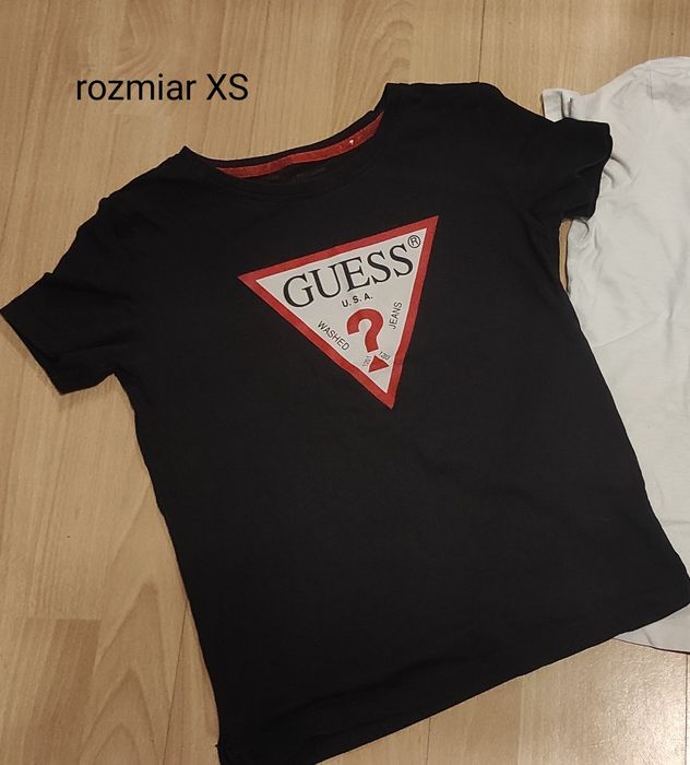 T-shirt guess czarny