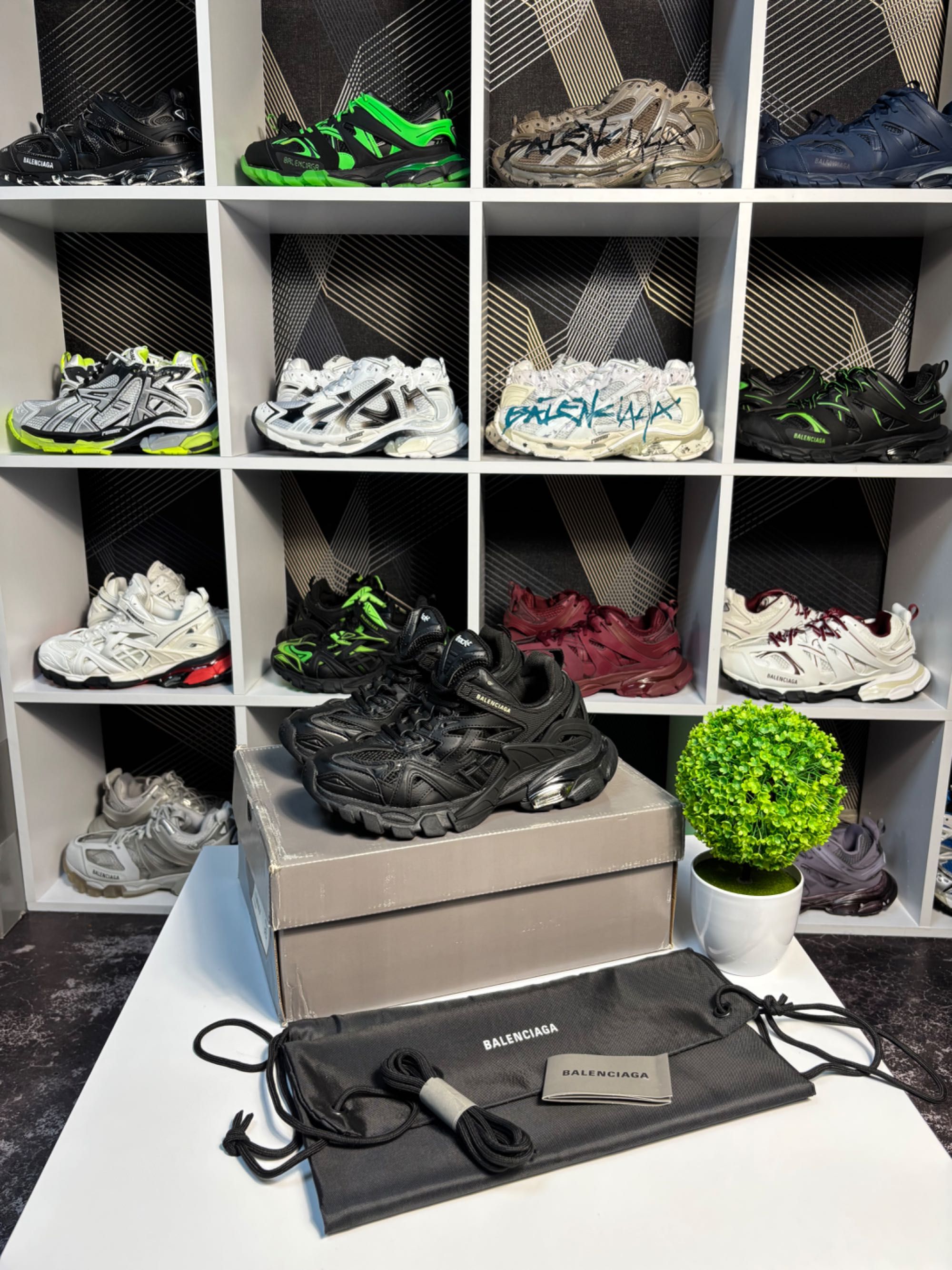 Balenciaga Track 2 Black