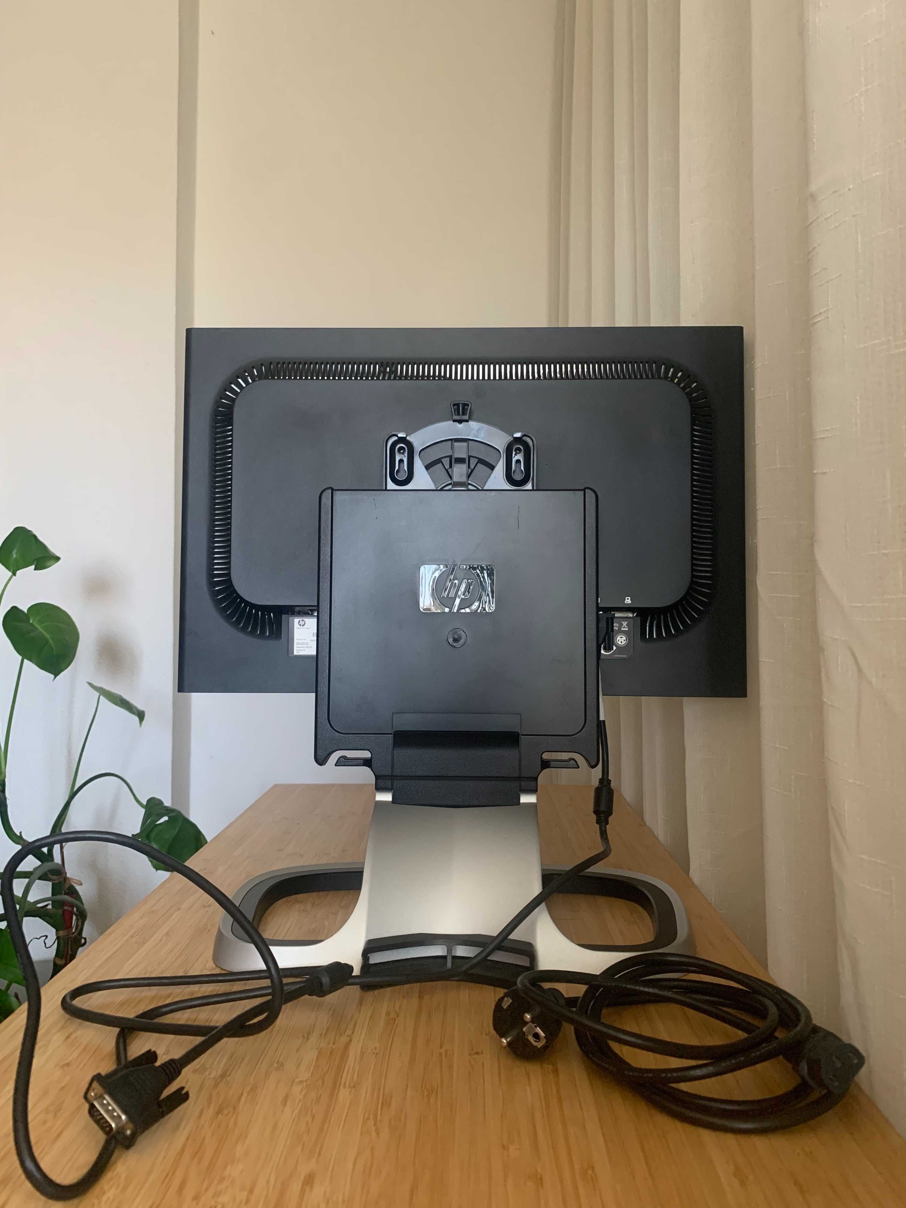 Monitor HP em bom estado