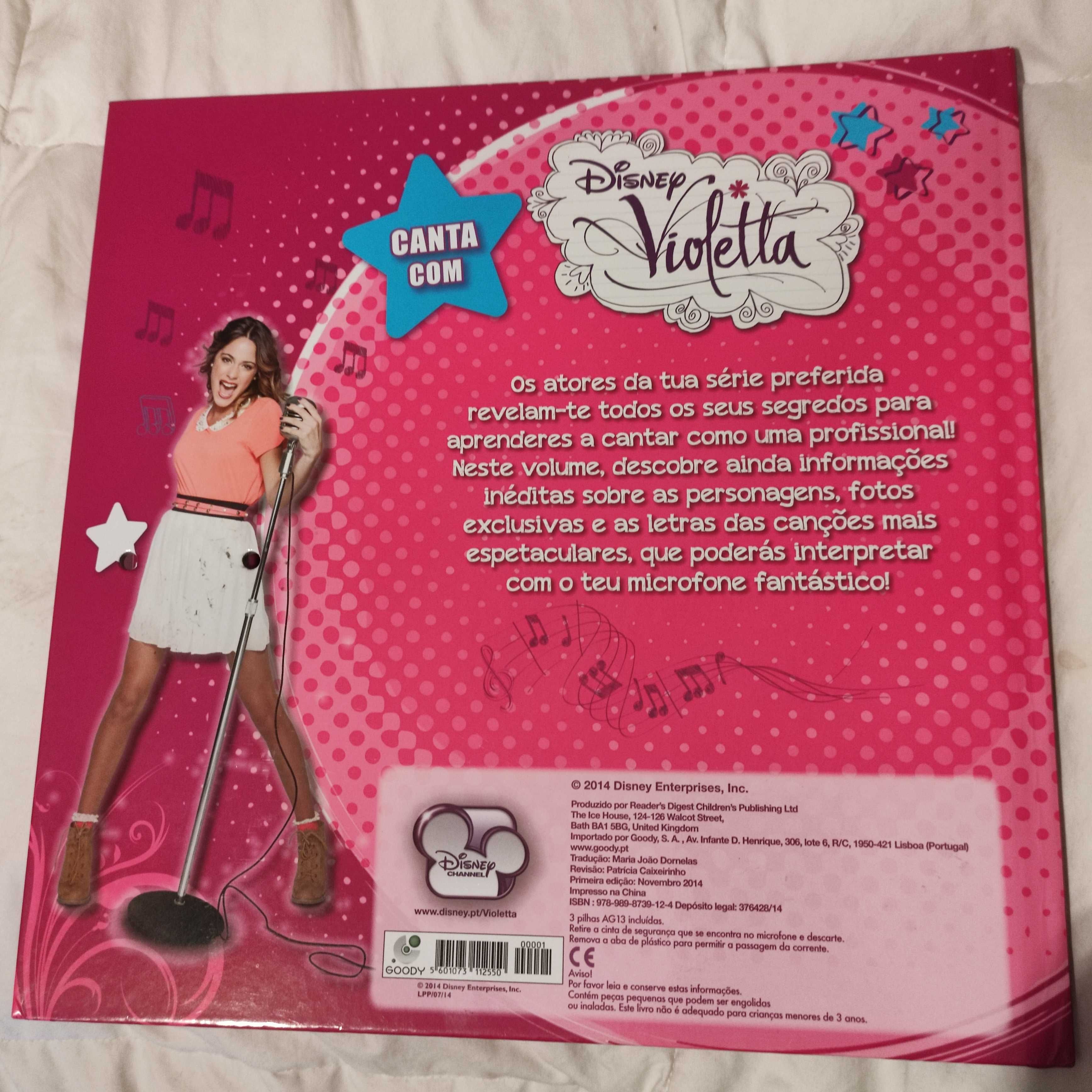 Livros e Microfone de Violetta