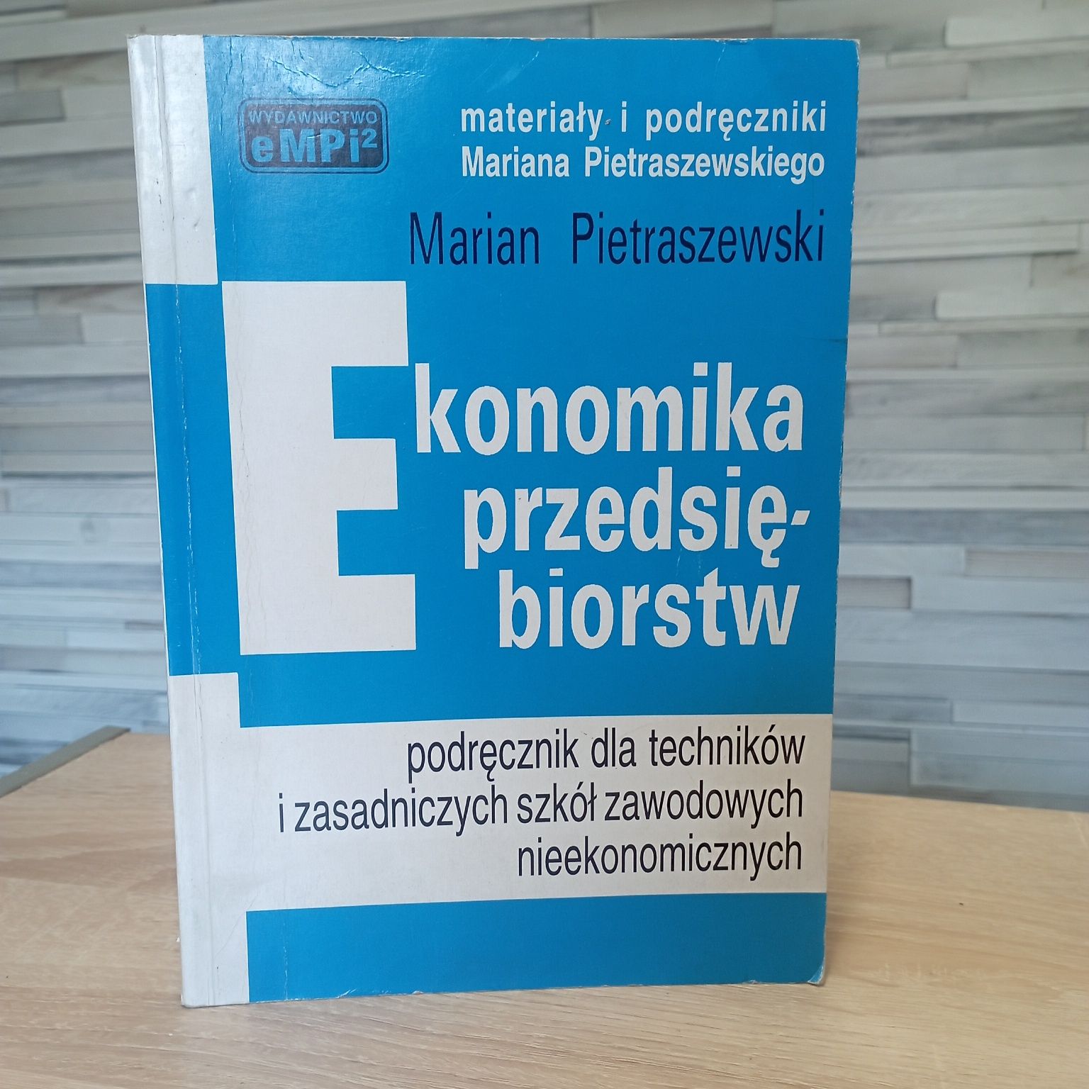 Ekonomika przedsiębiorstw Pietraszewski 1998 podręcznik